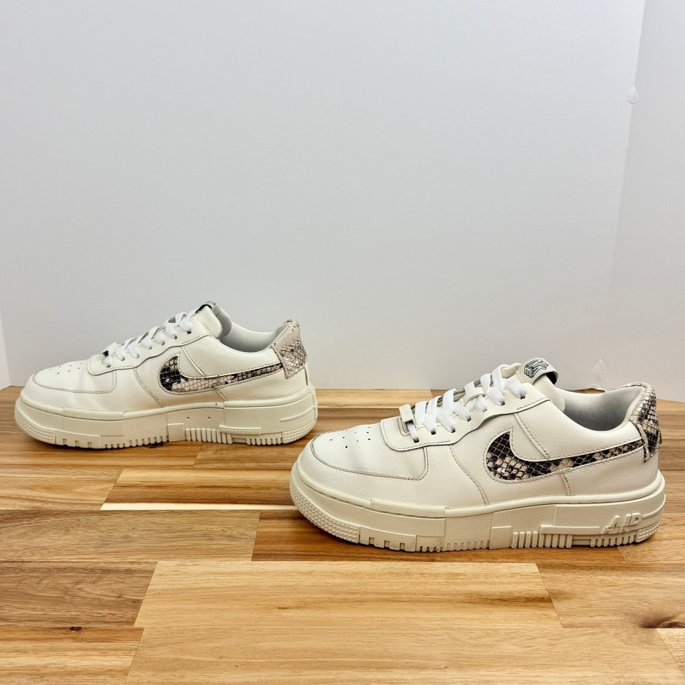 Nike Air Force 1 Pixel Sail Desert Sand Snakeskin CV8481-101 Womens 7 - Picture 4 of 10
